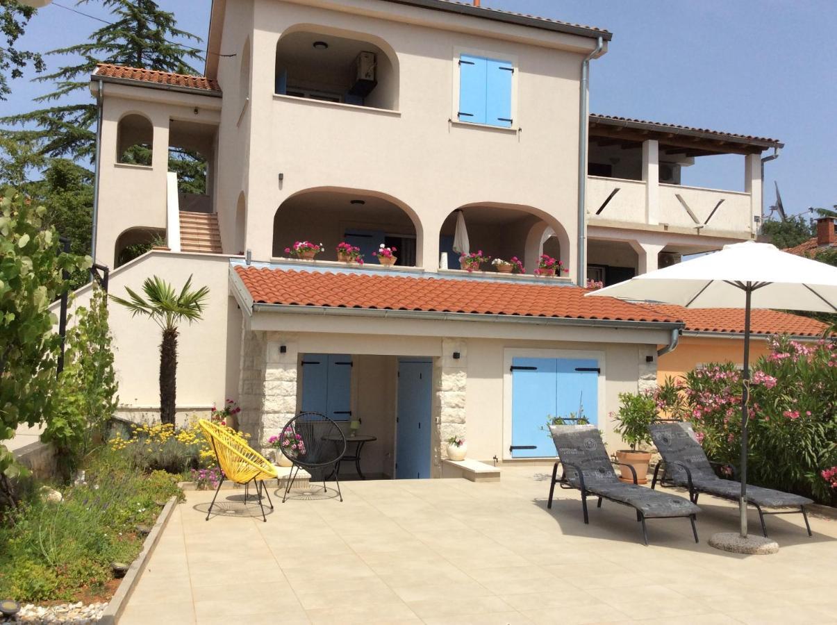Apartment Pin Pinezići Εξωτερικό φωτογραφία