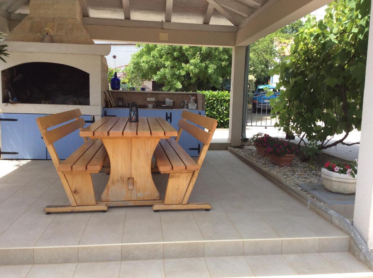 Apartment Pin Pinezići Εξωτερικό φωτογραφία