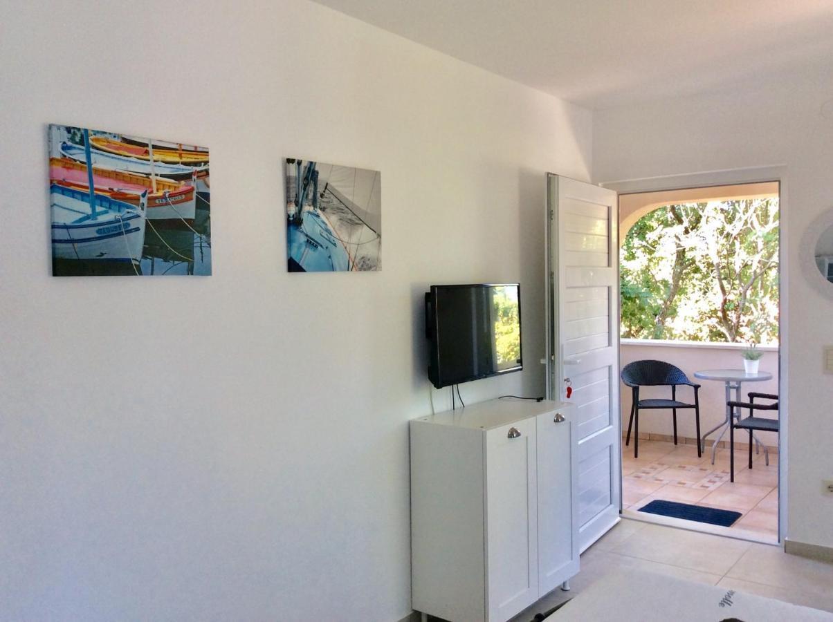 Apartment Pin Pinezići Εξωτερικό φωτογραφία